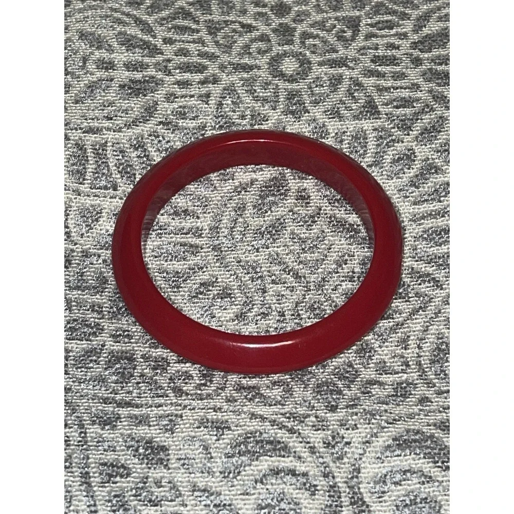 Bakelite Red Bangle Bracelet‎ Vintage - Picture 3 of 3